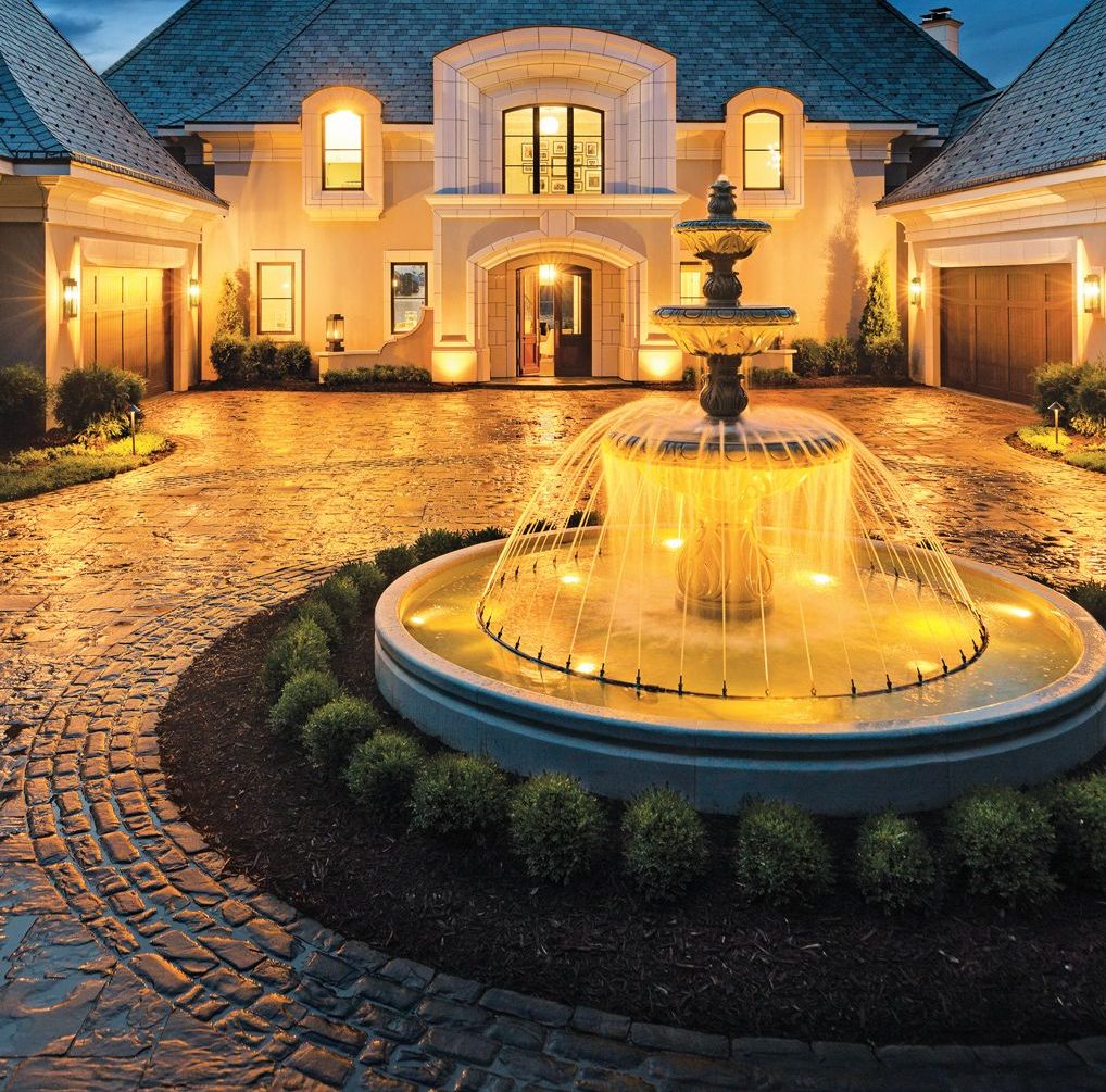 villas fountains